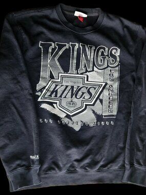 ​Mitchell & Ness Los Angeles Kings Retro Distressed Crewneck Sweatshirt Large